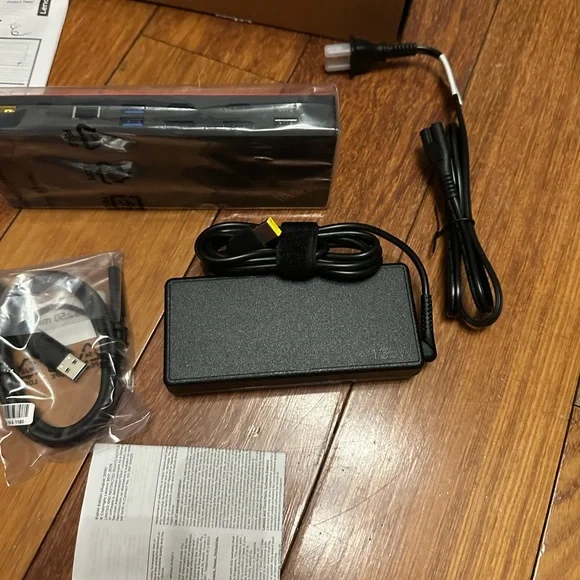 🆕Lenovo ThinkPad Hybrid USB-C with USB-A Dock US (40AF0135US - Picture 5 of 11